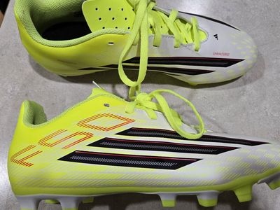 Adidas F50 youth size 6 soccer cleats