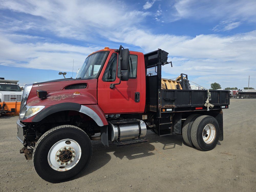 2004 International 7300 4wd Snow Plow Dump Truck 35k Miles 