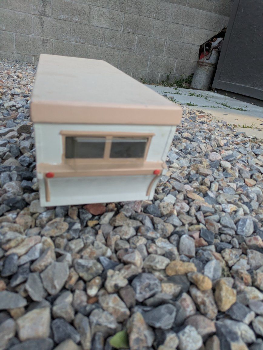 Main image 3