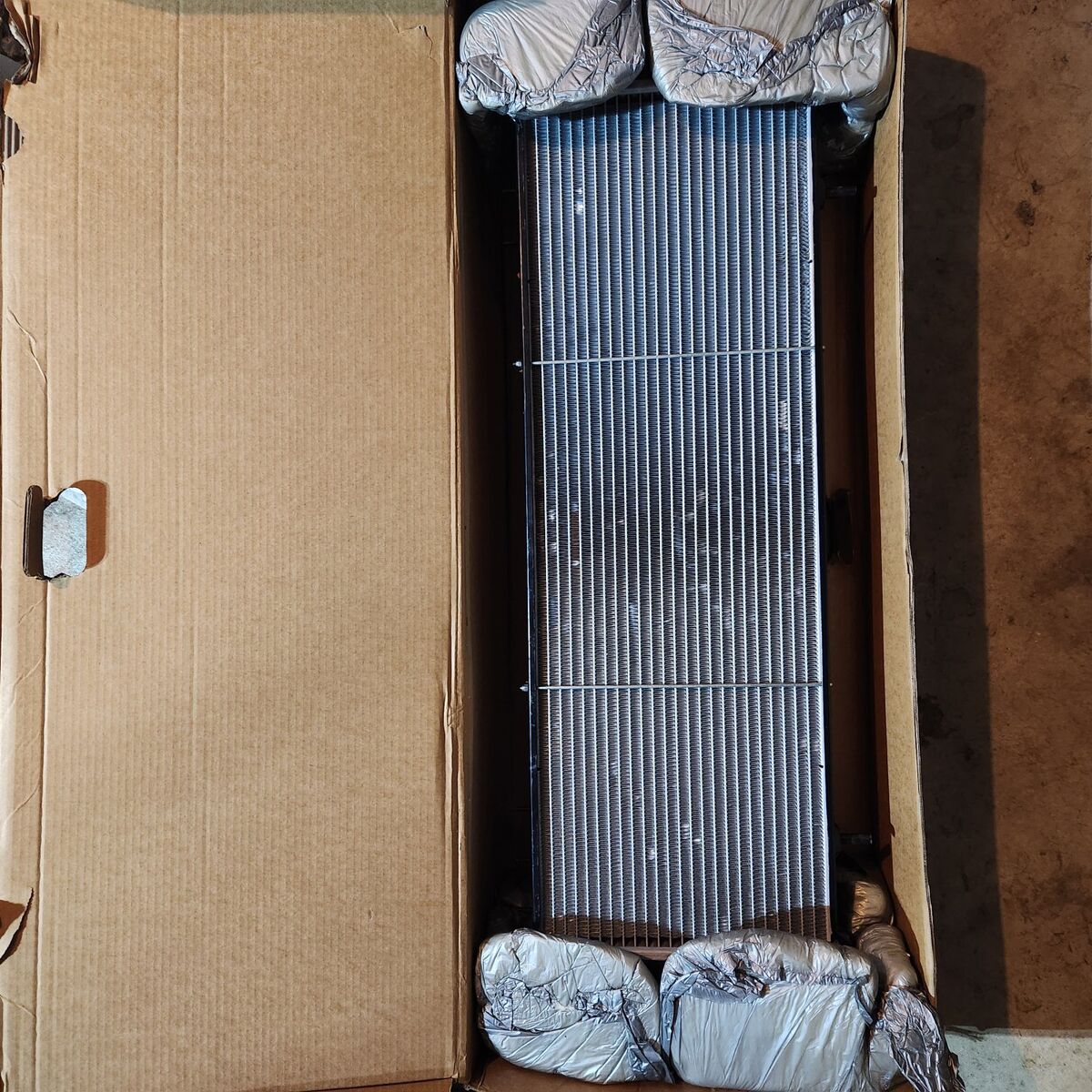 Xj Jeep Cherokee Radiator