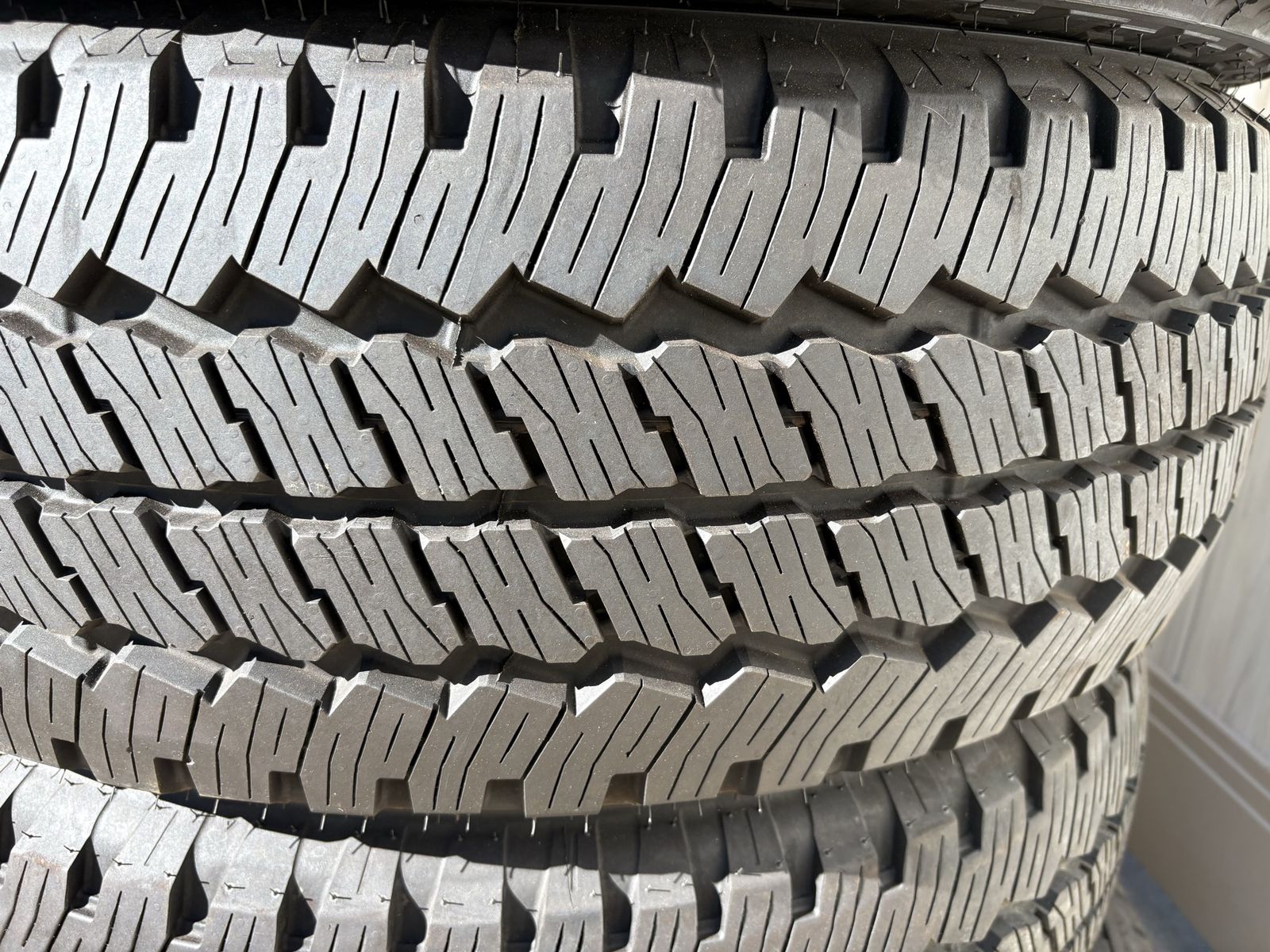 LT275/65/20 Bridgestone Dueler A/T New