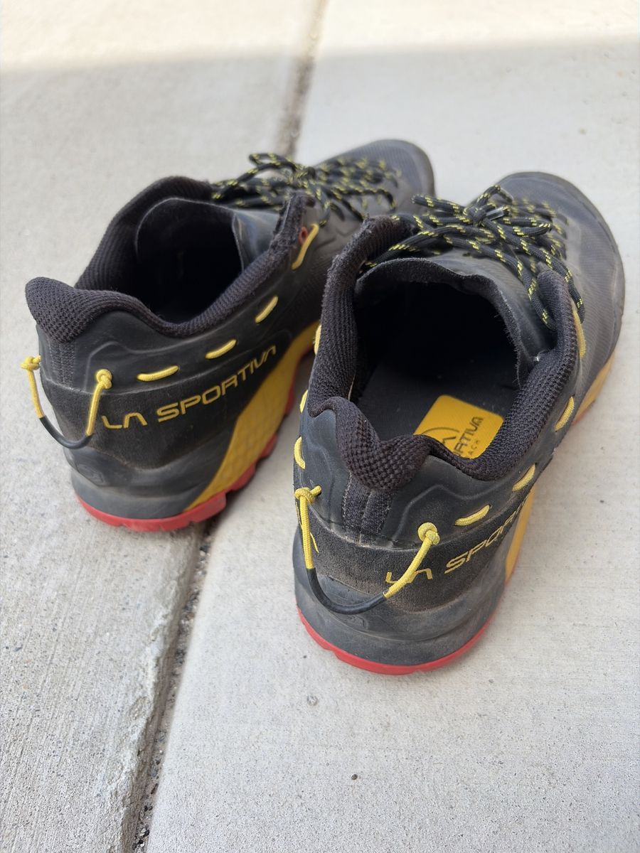Size 8.5 La Sportiva TX Guide Approach Shoes