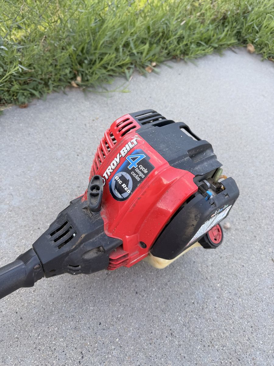 Troy-Bilt Big Red 4-Cycle Gas String Trimmer