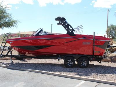 2026 Heyday Wake Boats H22