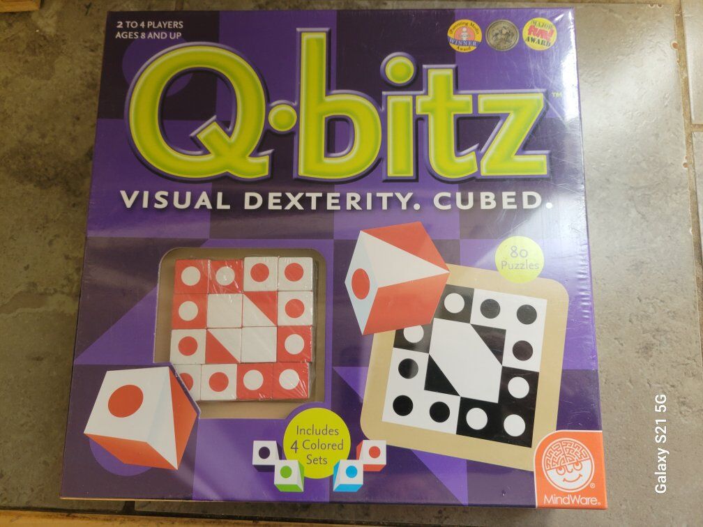 Puzzle Board Game ~ Q-BITZ