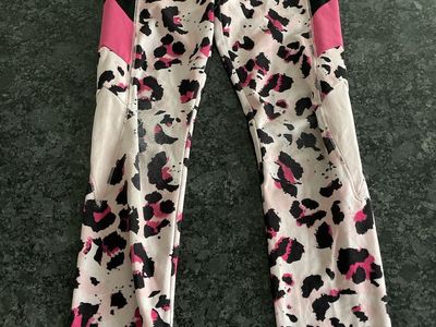 Justice Girls Size Small (7/8) Pink and Black Leopard Print Leggings