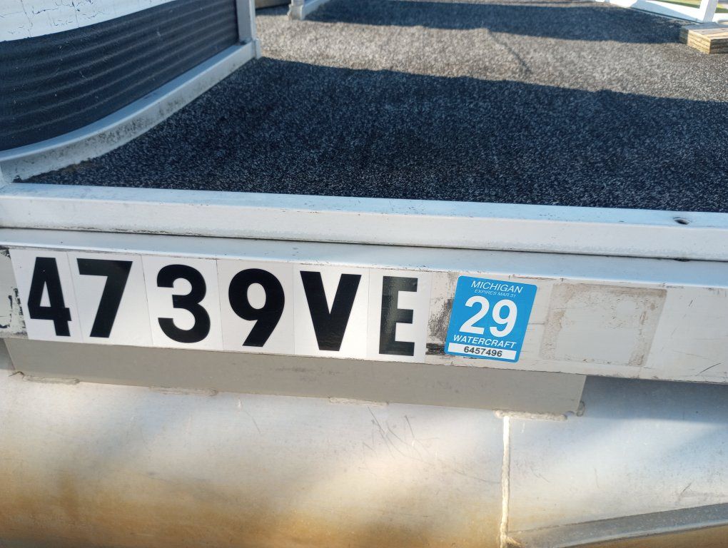Main image 11