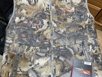 Sitka Dakota Vest Optifade Timber Camo Men's XL GORE WINDSTOPPER Hunting Fishing