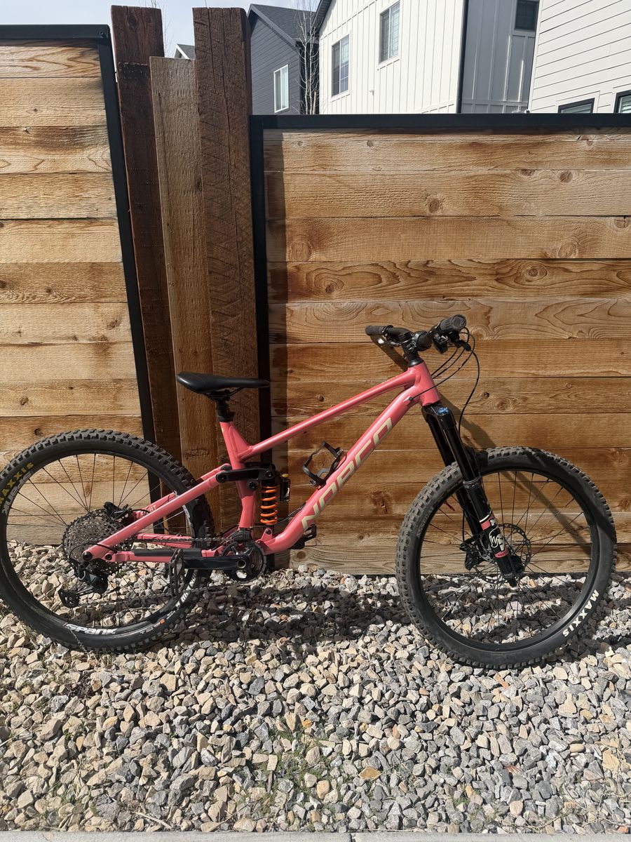 2022 Norco Sight A2 Medium 27.5