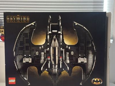 LEGO DC Batman 1989 Batwing Set 76161 (2,363 Pieces)