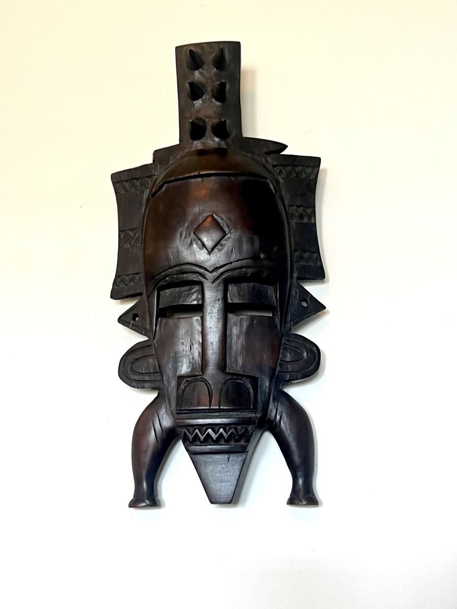 Main image 4