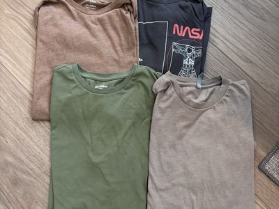 Men’s XL T-shirt bundle