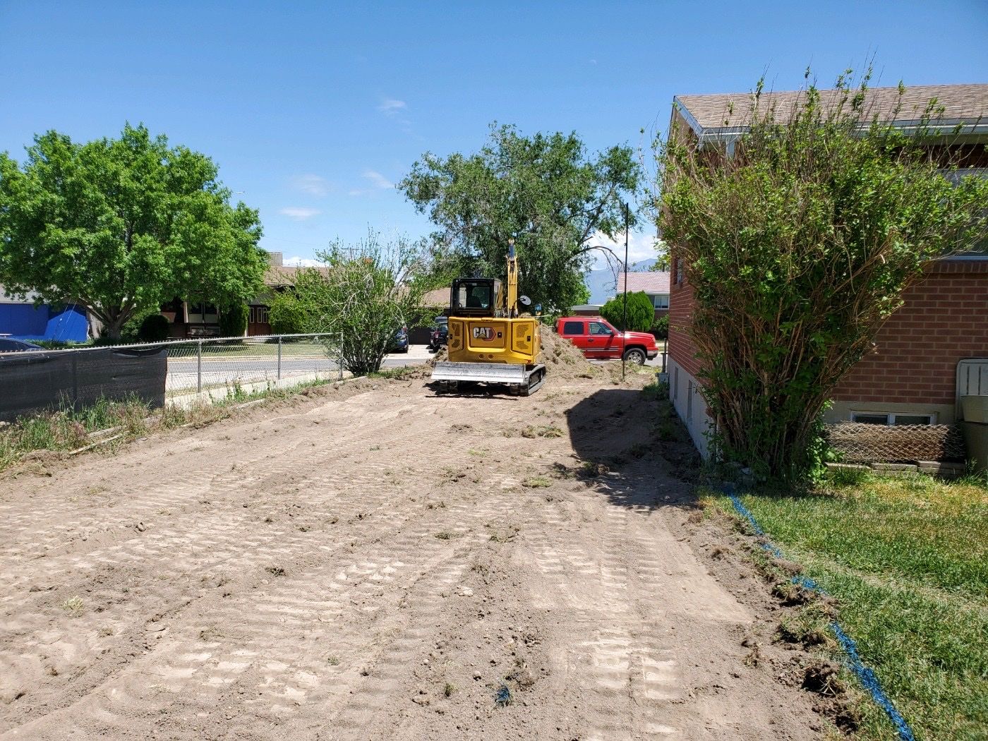 Main image 6