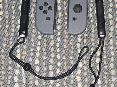 Nintendo Switch Joy Cons with wrist straps! trades considered!