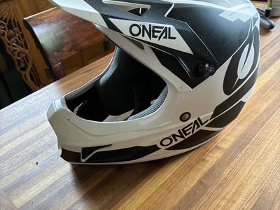 O'Neal Full Face Mountain Bike Helmet, Black/White, Size Large - Excellent Condition