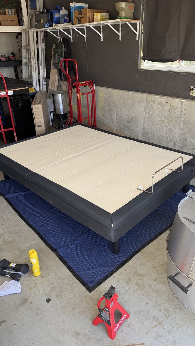 Tempur-Pedic Ergo Extend Smart Base, Adjustable Bed Frame, Queen size