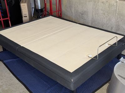 Tempur-Pedic Ergo Extend Smart Base, Adjustable Bed Frame, Queen size