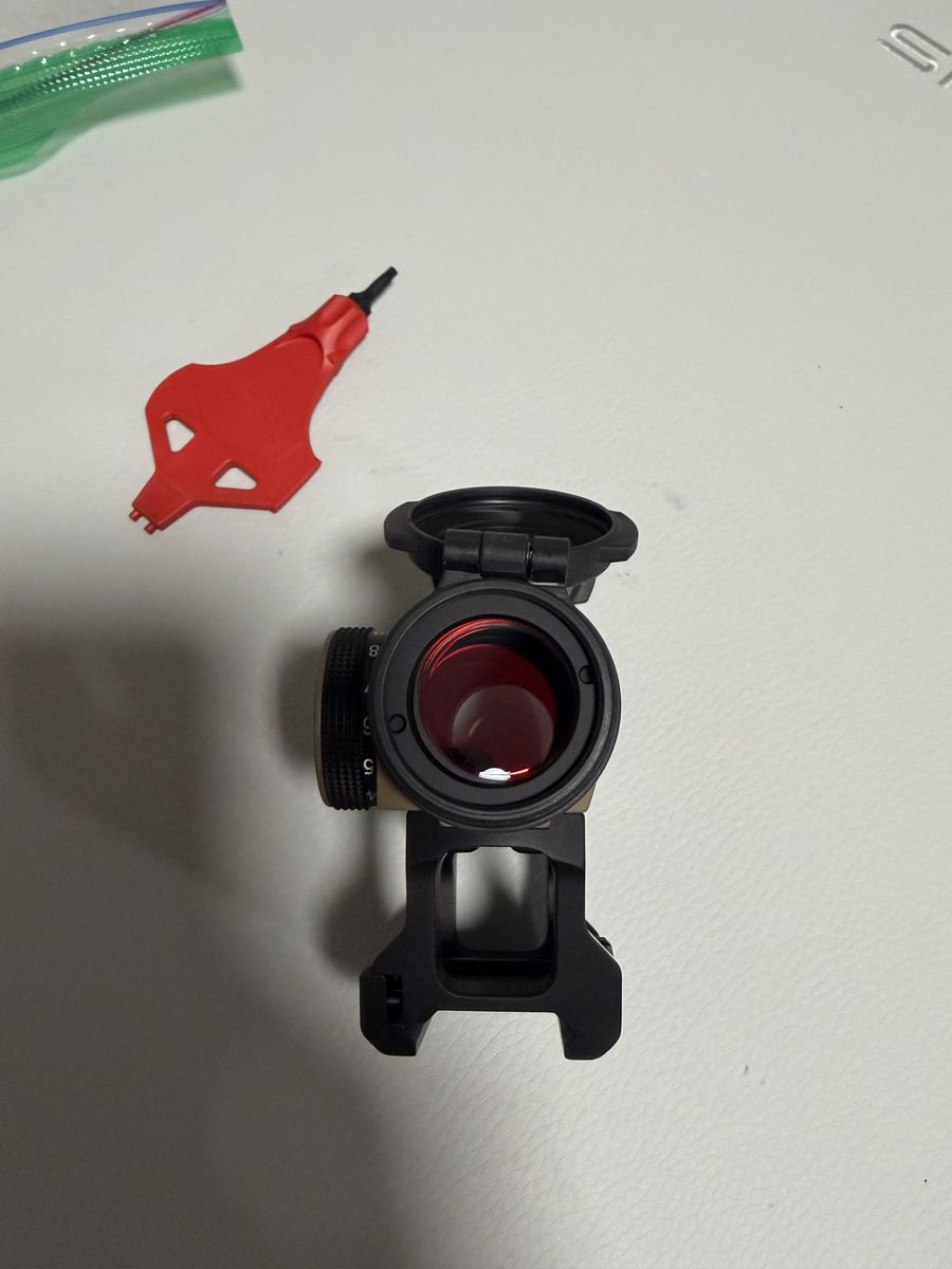 Aimpoint Micro T2 sight