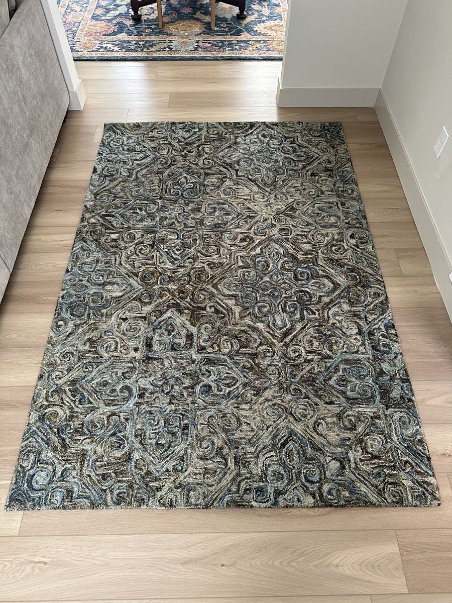 Loloi Patterned Blue, Green, and Grey Tufted Area Rug