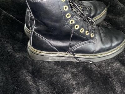Size 5 Doc martens