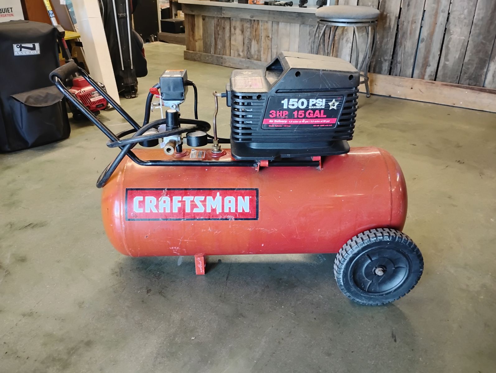 Craftsman 919.167241 Portable Oil-Free 15-gallon Vertical Air Compressor