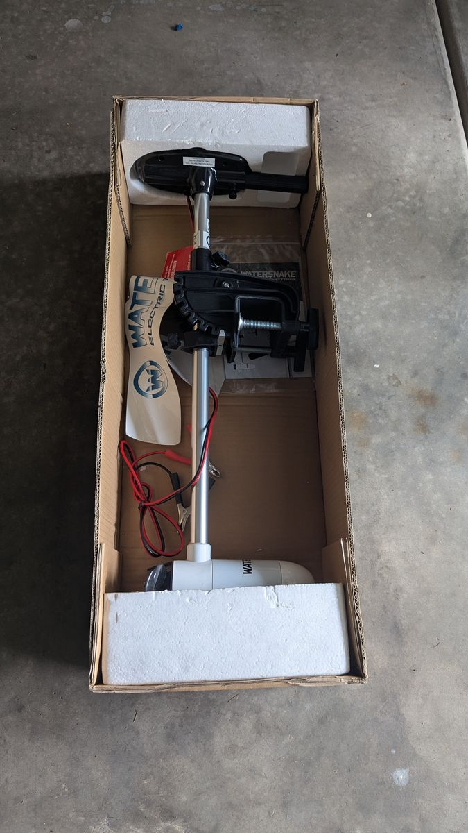 Water snake electric motor for boat