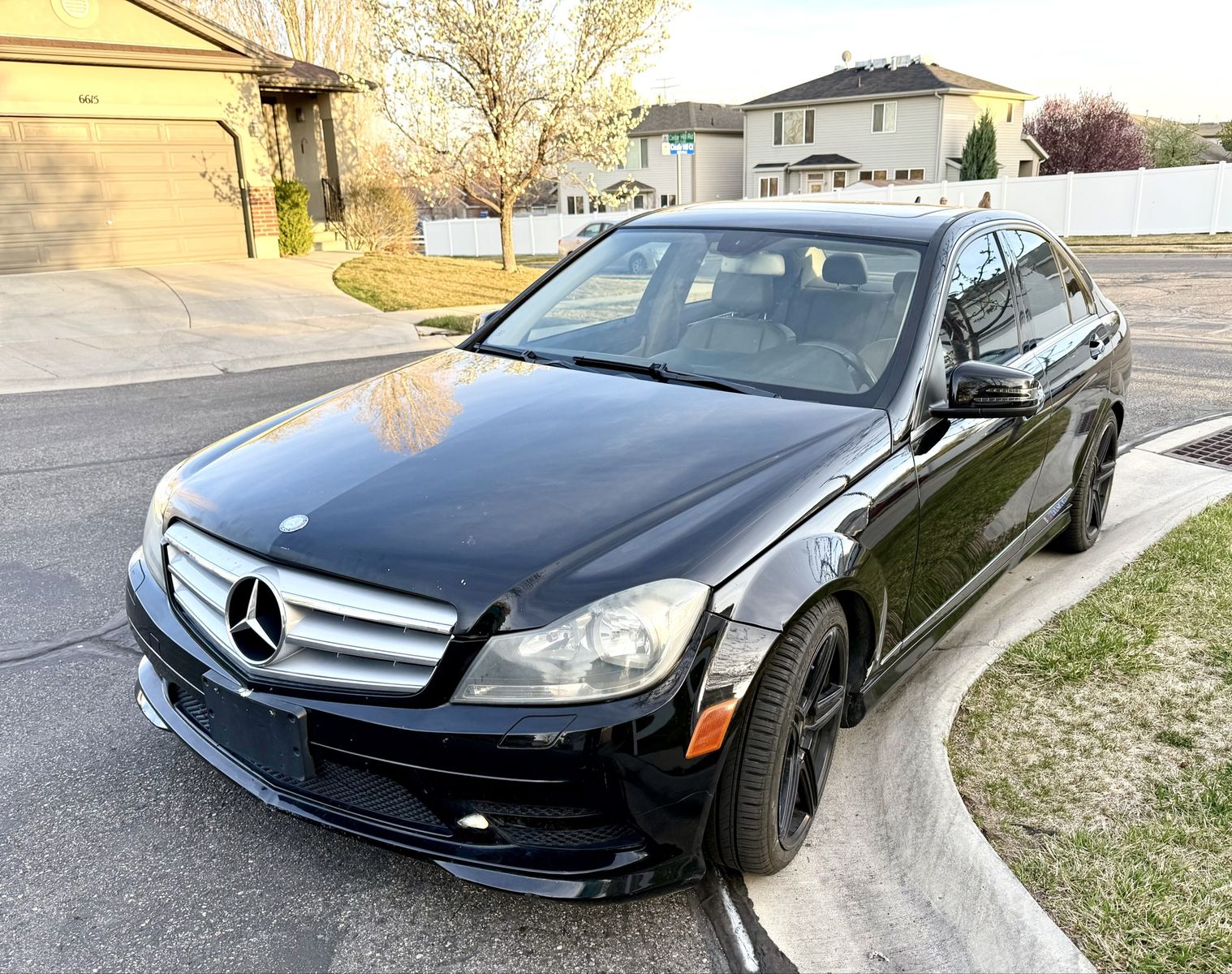 2012 Mercedes-Benz C-Class C 300 Luxury 4MATIC