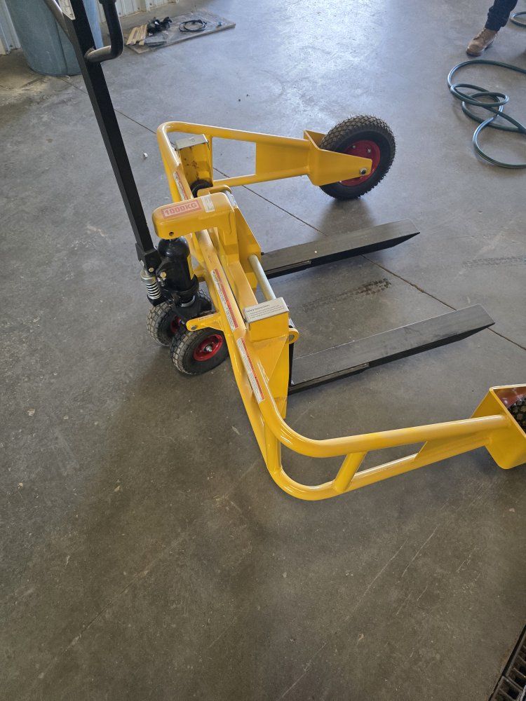 Heavy-Duty 1000KG All-Terrain Pallet Jack with Pneumatic Tires - Yellow
