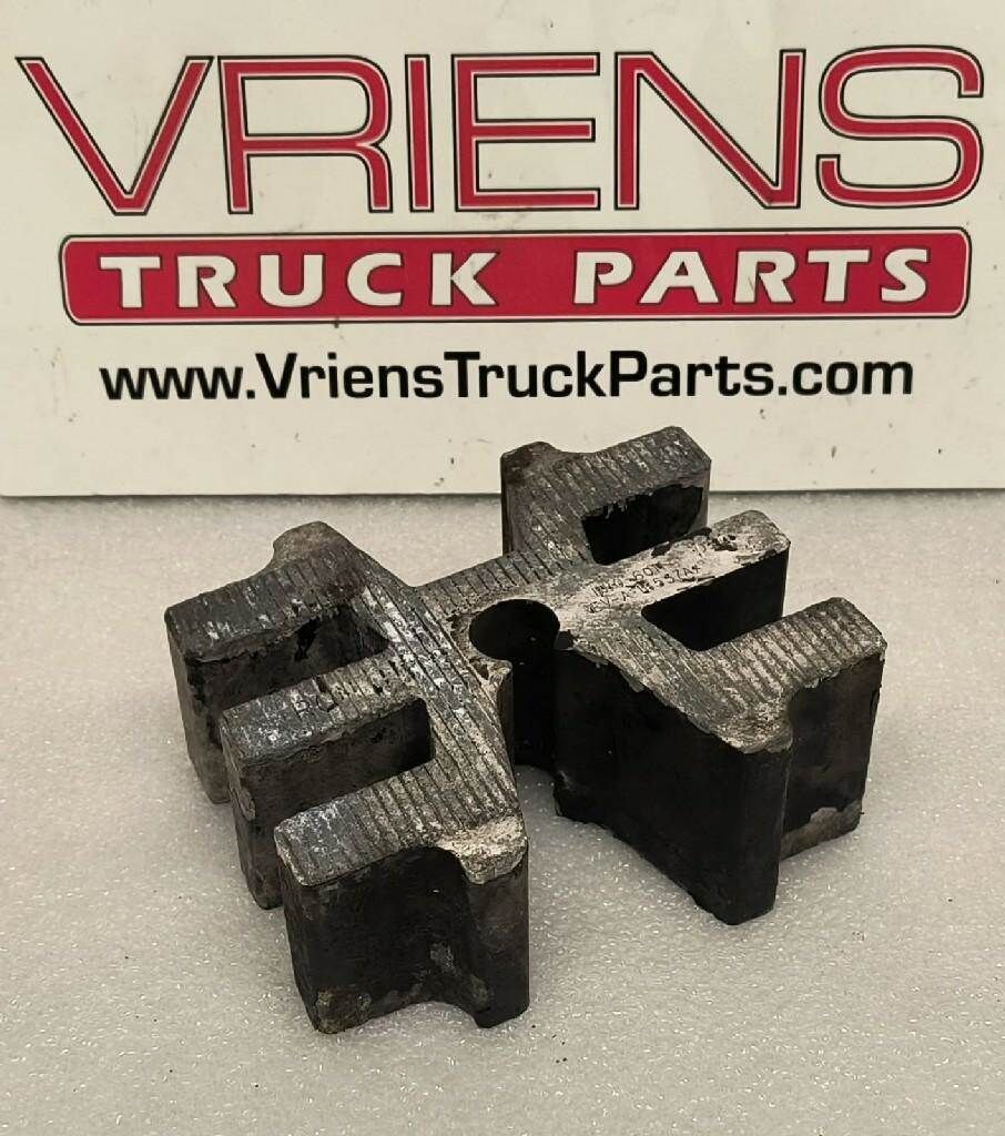 B80-6011-050 SPACER-BLOCK, FRONT AXLE
2 3/4 X 2 3/8