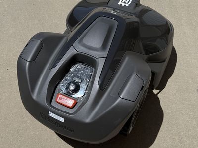 Husqvarna Automower 410iQ ( Never used )