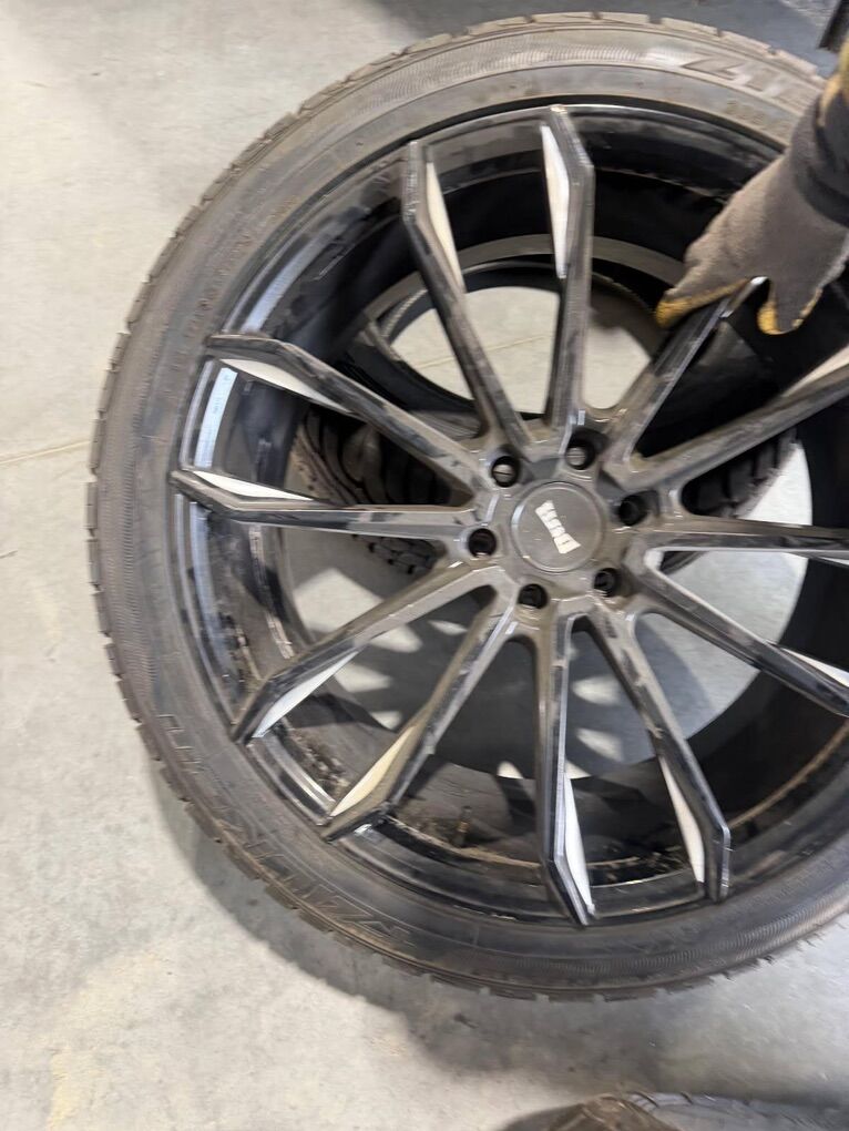 24in Dub Clout S252 *set*