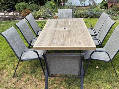 Outdoor dining set