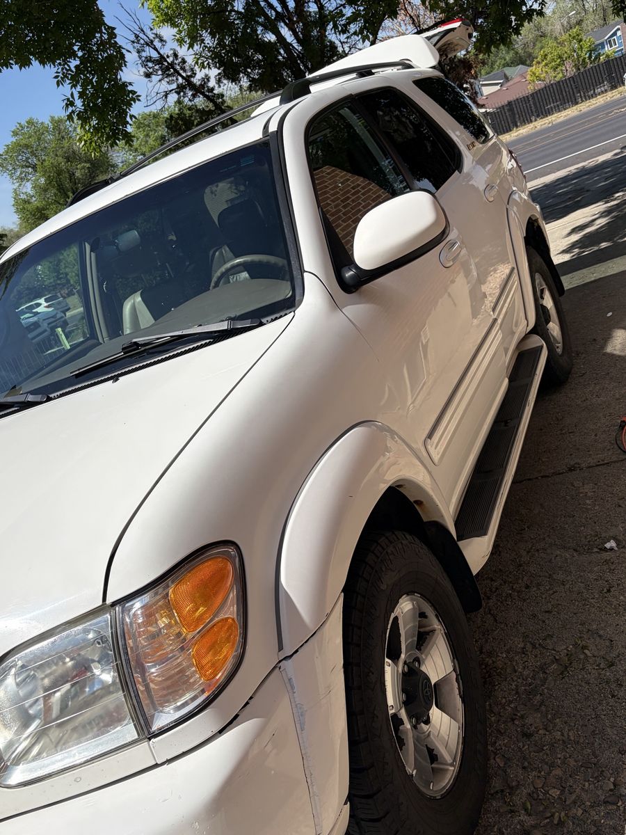 2001 TOYOTA SEQUOIA Limited