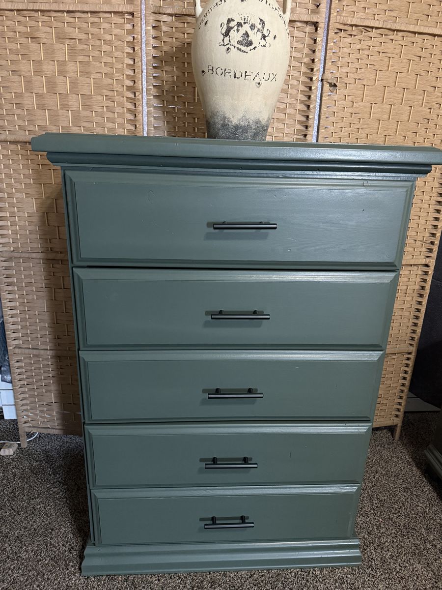 Dark Green Large Chest