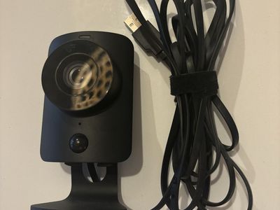 SimpliSafe SSCM1 Wireless Indoor Security Camera - Black