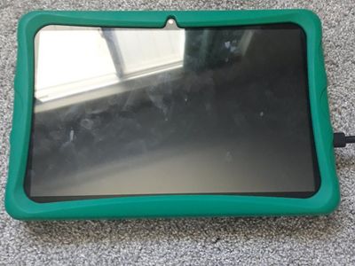 2022 Onn tablet including adjustable case