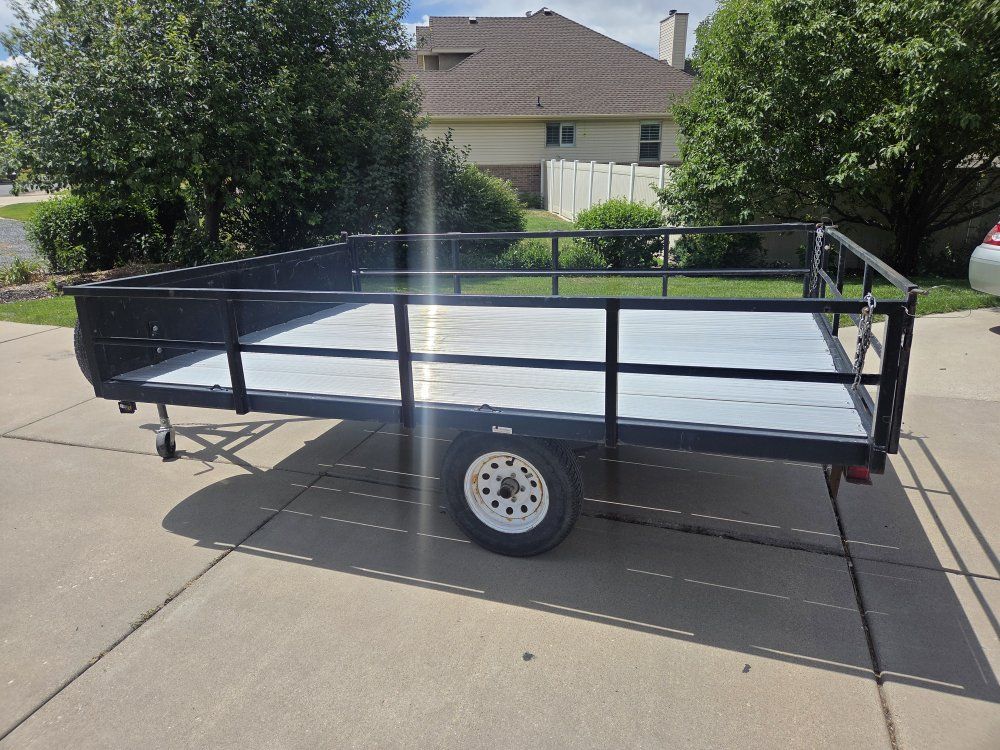 Voyager Single Axle 6.5x10 Utility Trailer with Side Load and Aluminum Deck