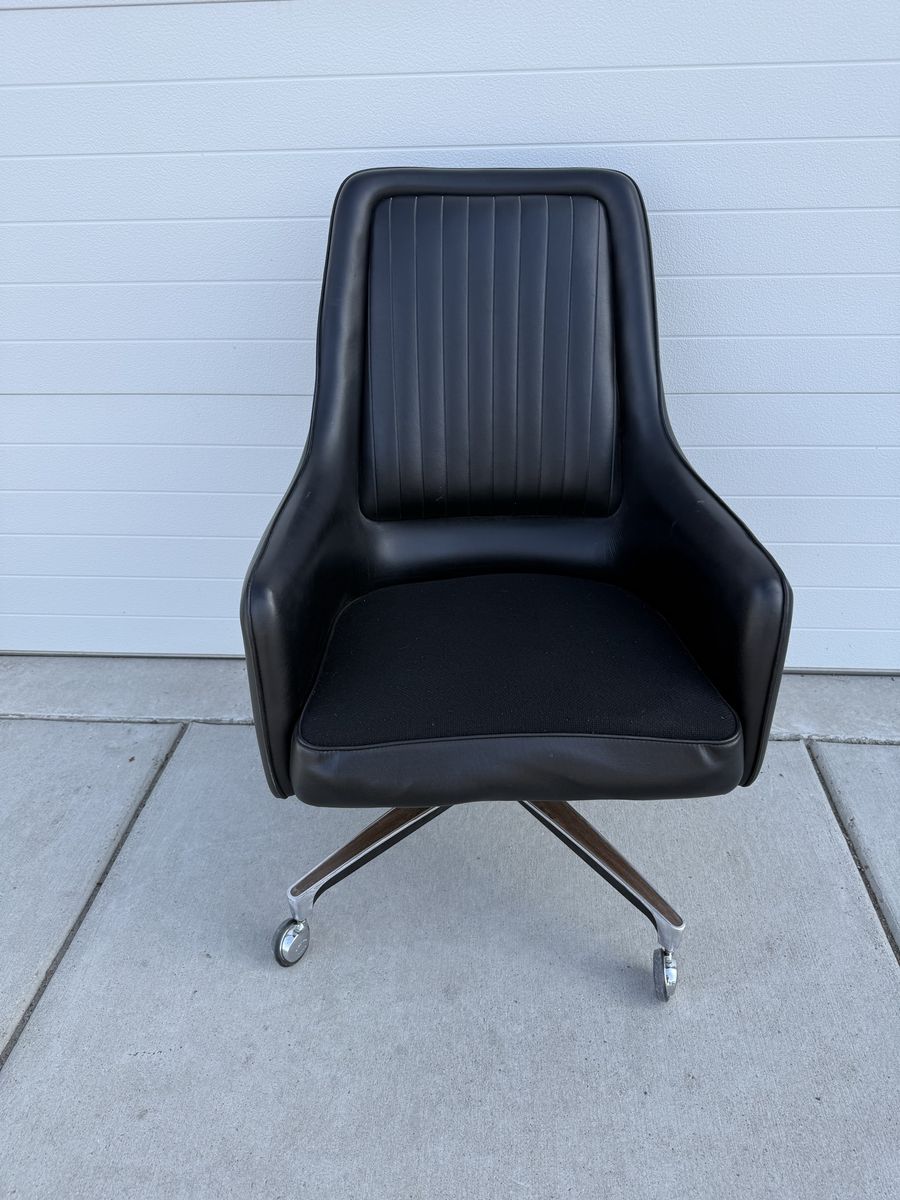 Vintage Mid Century CHROMCRAFT Black Office Chair