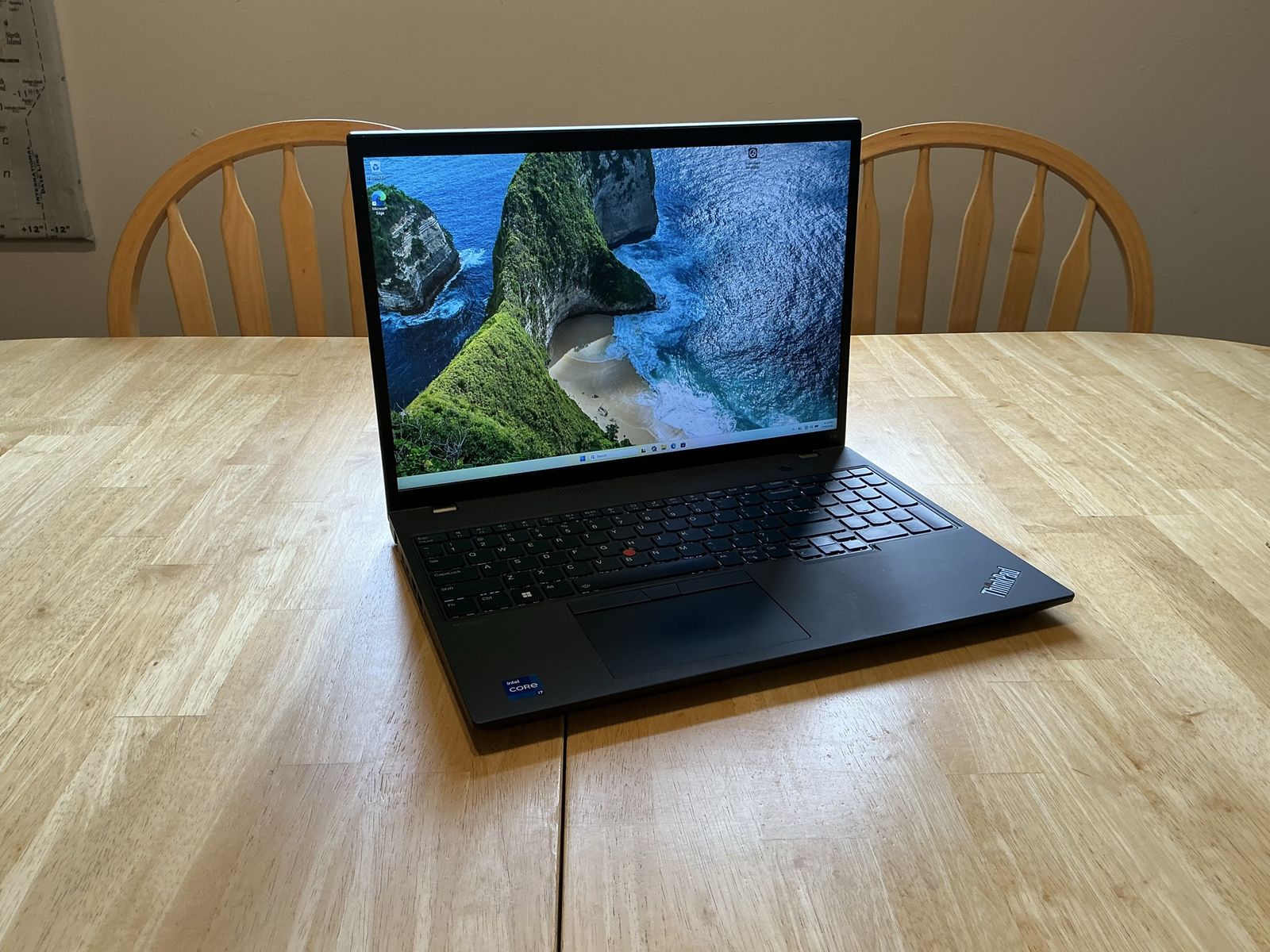 Lenovo T16, i7-12th, 16in 1200p, 16GB RAM, 512GB SSD, MX550
