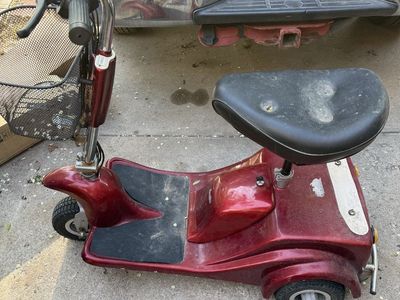 Skoot-Eze Mobility Scooter