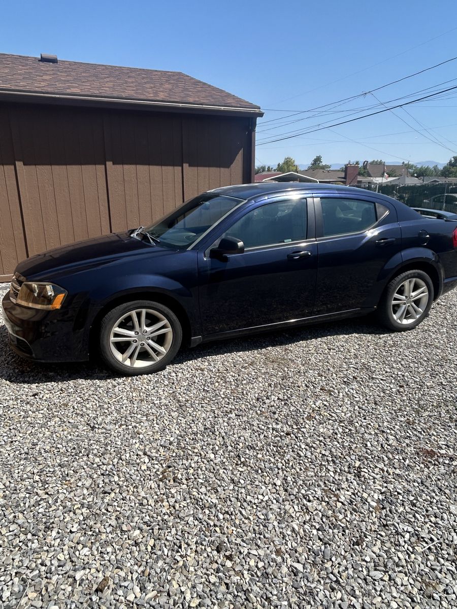 2012 dodge avenger