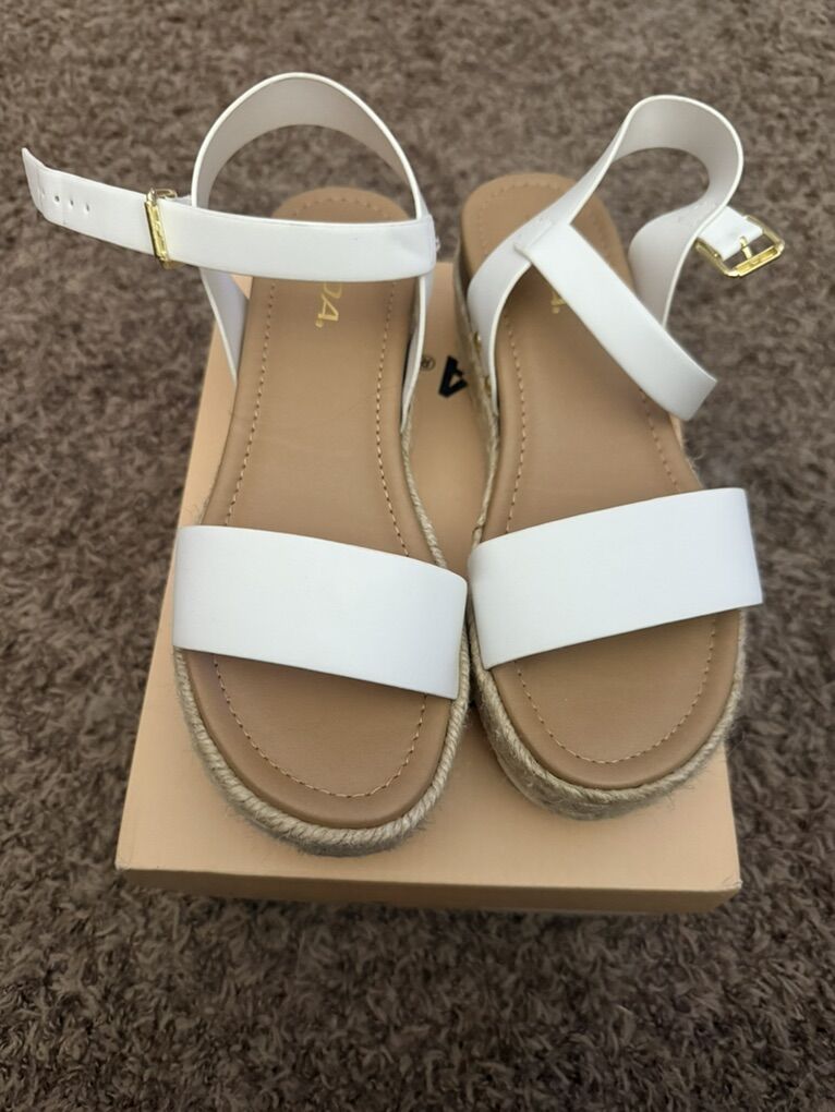 Ladies Soda Clip Natural Python Shoes (7.5)