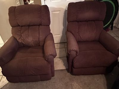 Pair of Burgundy Fabric Recliner Chairs - Comfortable Living Room Seating