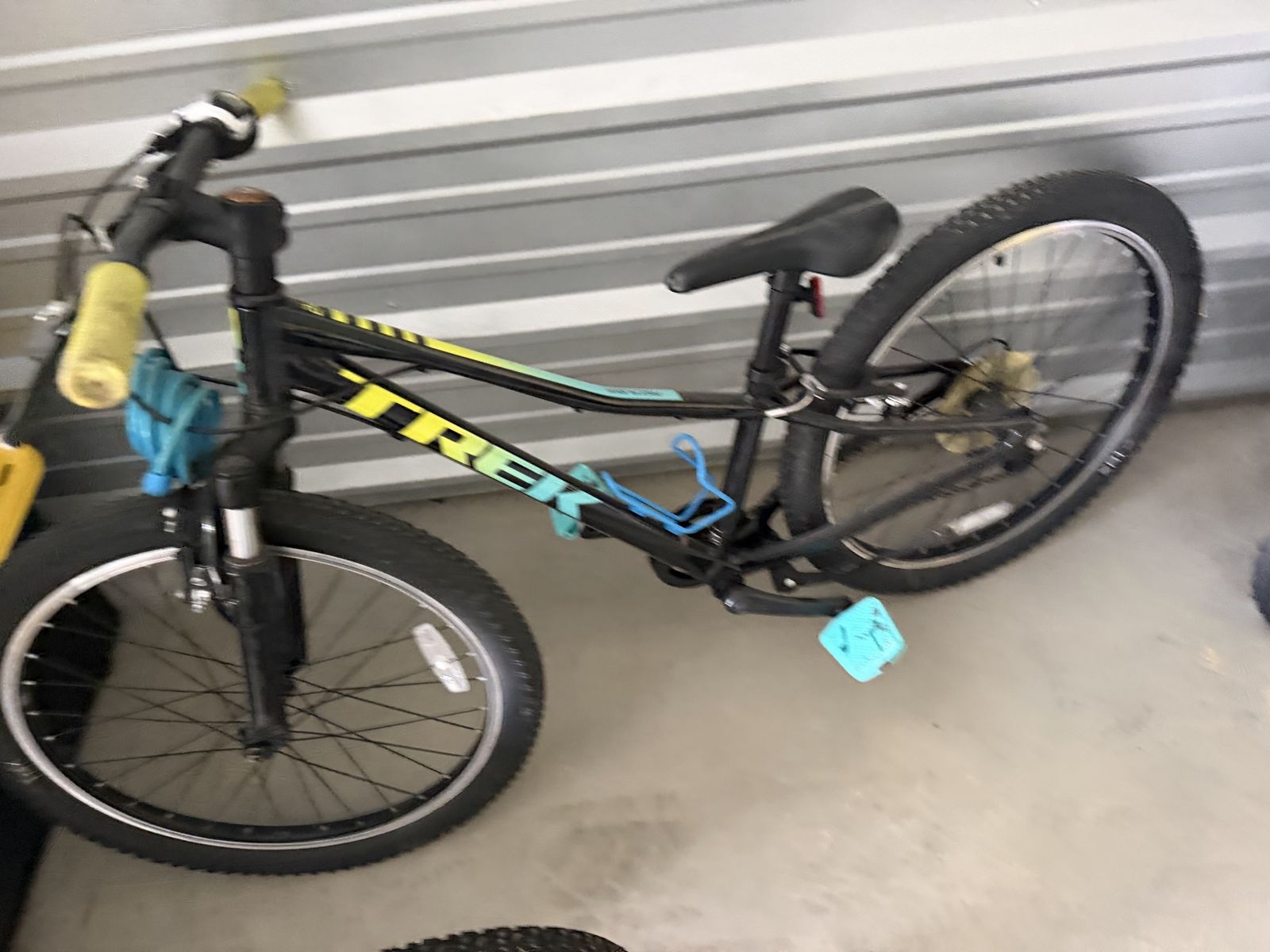 For sale trek bike for a kid.