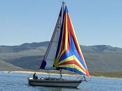 Restored 1983 30 Foot Catalina Sailboat