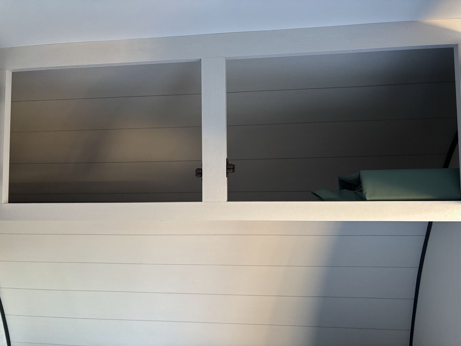 Main image 6