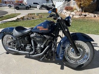 2021 Harley Heritage - 1250 Miles