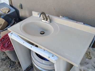 BATHROOM SINK WITH FAUCETS