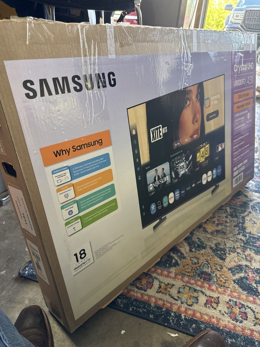 Samsung 43”Crystal UHD