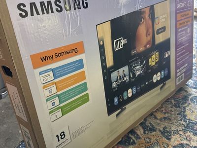 Samsung 43”Crystal UHD